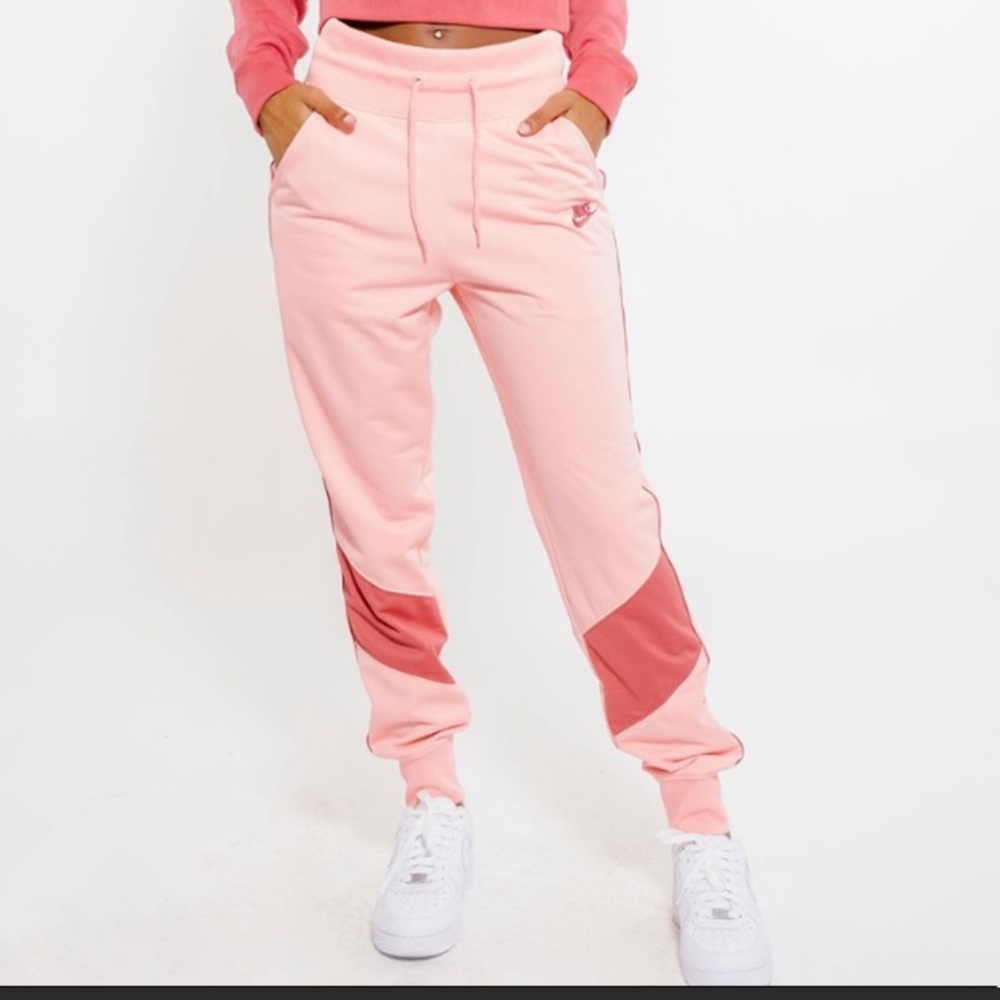 Nike sweatpants